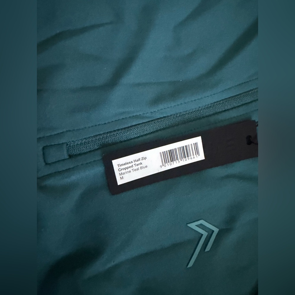 NWT Oner Active TIMELESS HALF ZIP CROP TANK Marine Teal - Picture 3 of 6